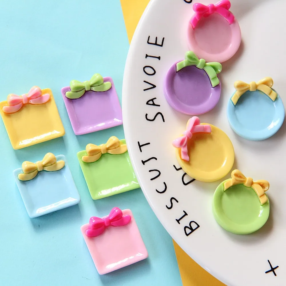 100PCS Resin Simulation Bowknot Plate DIY Scrapbooking for Mini Kitchen Dinner Tableware Decor Accessories
100PCS Resin Simulation Bowknot Plate DIY Scrapbooking for Mini Kitchen Dinner Tableware Decor Accessories