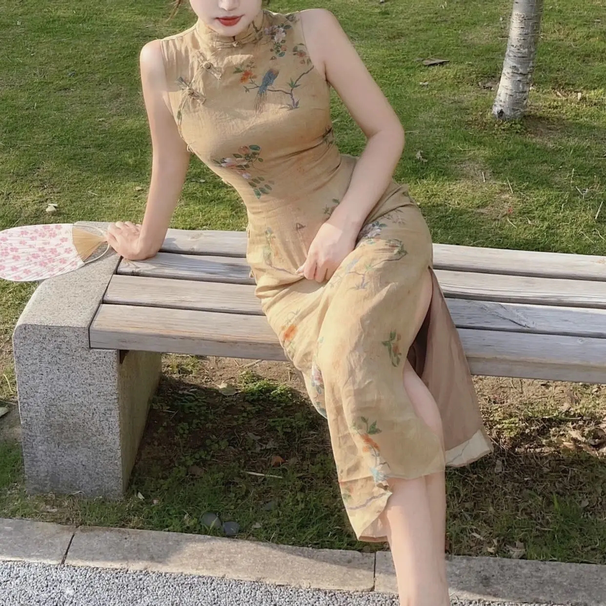 Cheongsam Dress Noble and Elegant Silk Color Ancient Painting Summer and Republic of China Style Long Retro Dress Qipao Modern
Cheongsam Dress Noble and Elegant Silk Color Ancient Painting Summer and Republic of China Style Long Retro Dress Qipao Modern