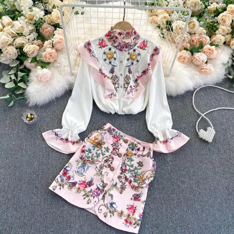 Palace style retro printing western style skirt suit two-piece suit ladies temperament ladies shirt all-match skirt trend
Palace style retro printing western style skirt suit two-piece suit ladies temperament ladies shirt all-match skirt trend