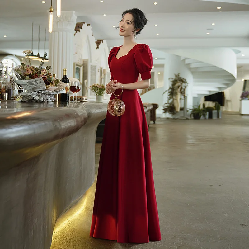 Elegant Burgundy Evening Party Dress Vintage Classic Women Qipao Temperament Square Collar Maxi Banquet Dress Sexy Prom Dress
Elegant Burgundy Evening Party Dress Vintage Classic Women Qipao Temperament Square Collar Maxi Banquet Dress Sexy Prom Dress