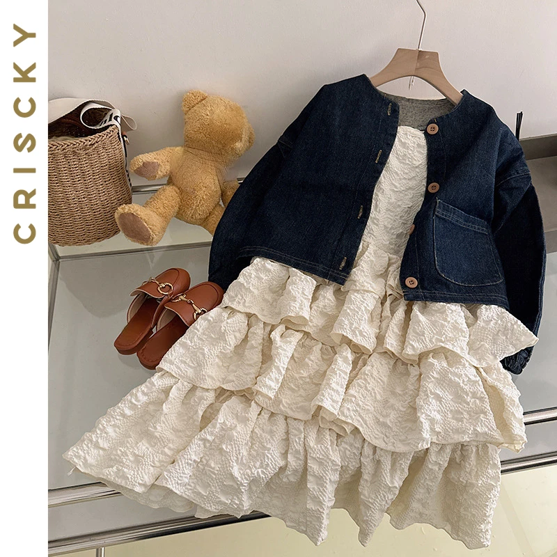 Kids Clothing Set 2023 Summer Autumn Girls Clothes Set Solid Suspender Cake Dress Denim Coats for Girls 2 Pcs Outfit
Kids Clothing Set 2023 Summer Autumn Girls Clothes Set Solid Suspender Cake Dress Denim Coats for Girls 2 Pcs Outfit