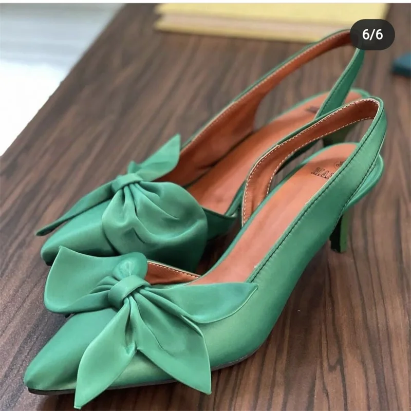 2022 Sexy Women High Heels Pointed Bow Bow Green Baotou Mules Fashion Low Heel Banquet Simple Back Straps Summer New High Heels
2022 Sexy Women High Heels Pointed Bow Bow Green Baotou Mules Fashion Low Heel Banquet Simple Back Straps Summer New High Heels
