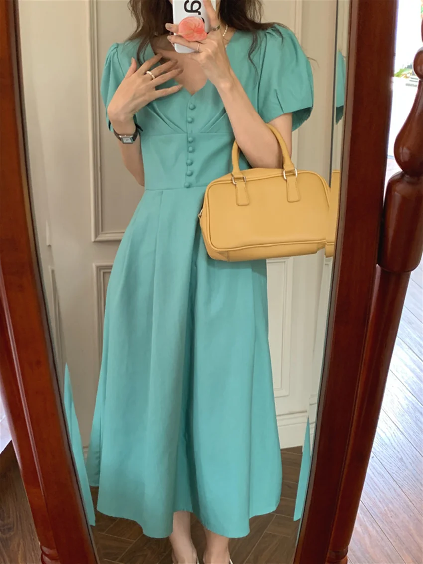 Alien Kitty Work Wear Women Maxi Dress V-Neck Elegant Casual 2022 Short Sleeve Solid New All Match Summer Office Lady Streetwear
Alien Kitty Work Wear Women Maxi Dress V-Neck Elegant Casual 2022 Short Sleeve Solid New All Match Summer Office Lady Streetwear