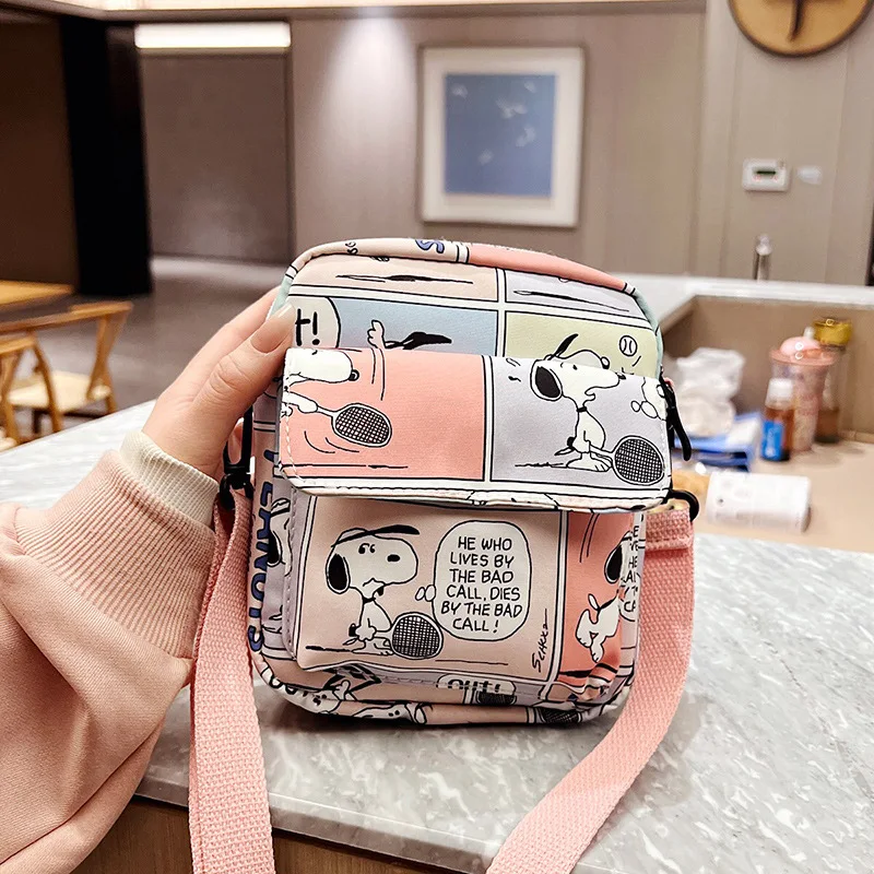 Маленькие нейлоновые сумки через плечо Snoopy для женщин Женский мини-мессенджер