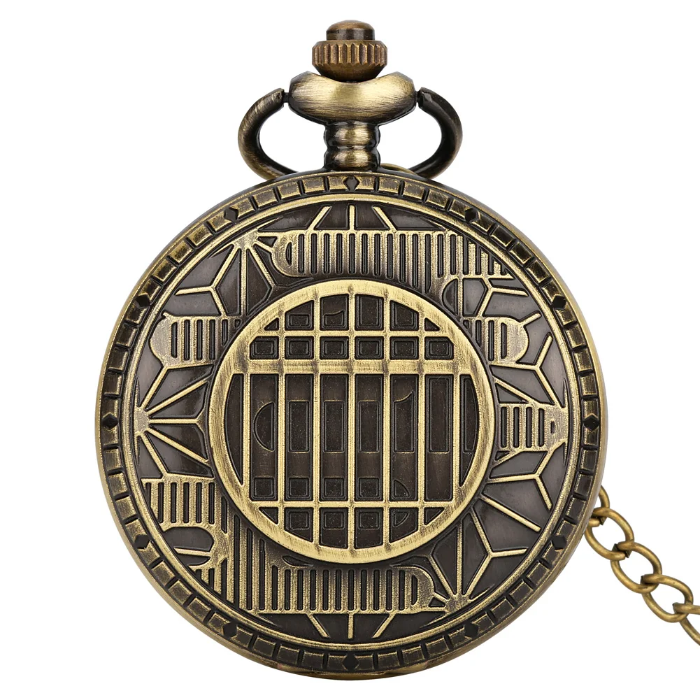 High Grade Quartz Bronze Men's Pocket Watch Necklace Lattice Door Window with Thick Chain Luxury Unisex Pendant Clock Souvenir
High Grade Quartz Bronze Men's Pocket Watch Necklace Lattice Door Window with Thick Chain Luxury Unisex Pendant Clock Souvenir