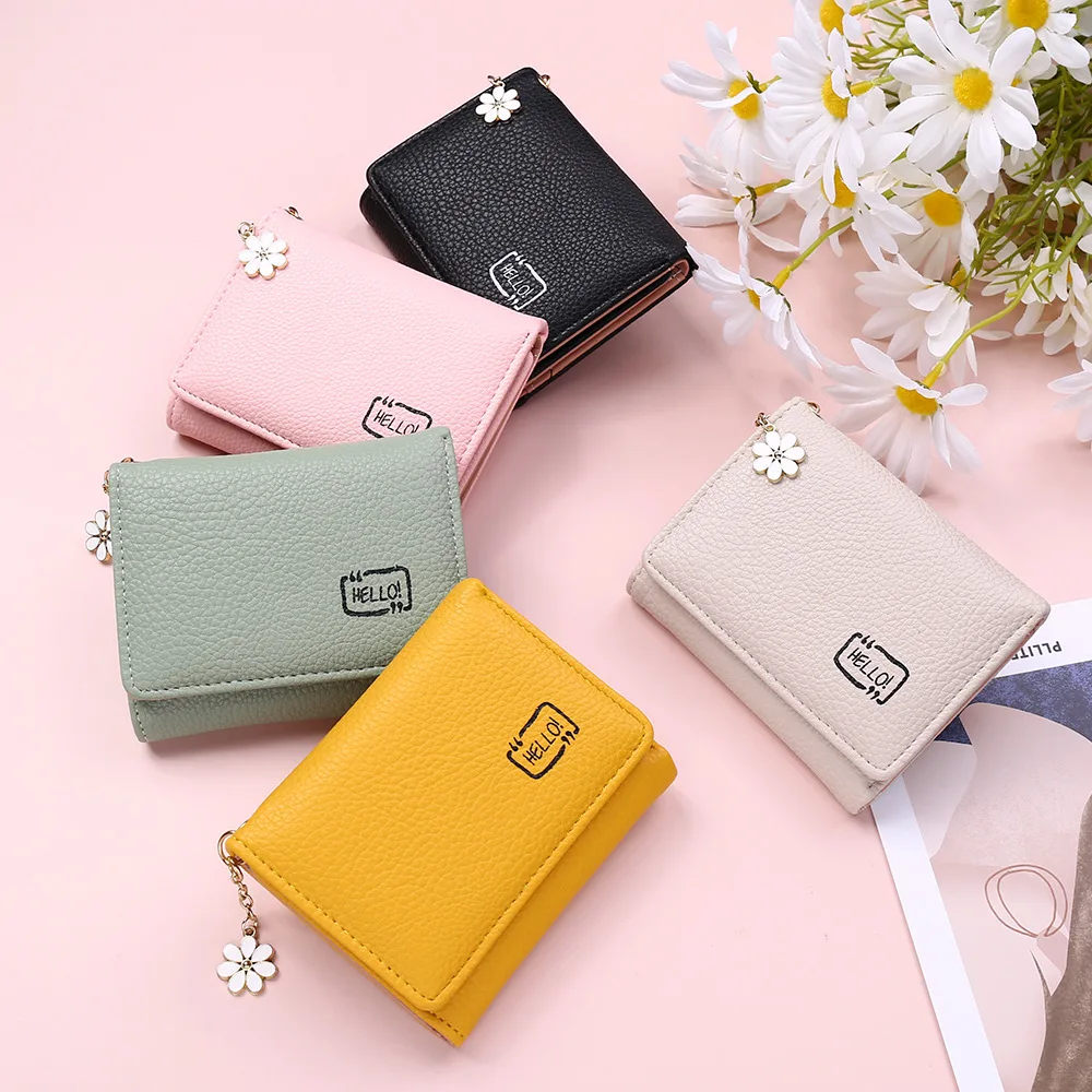 Women Tri-fold Short Wallet Fashion Small Tassel Cute Daisy Wallet Girl's Mini Purses Solf Money Pouch PU Leather Card Holder
Women Tri-fold Short Wallet Fashion Small Tassel Cute Daisy Wallet Girl's Mini Purses Solf Money Pouch PU Leather Card Holder