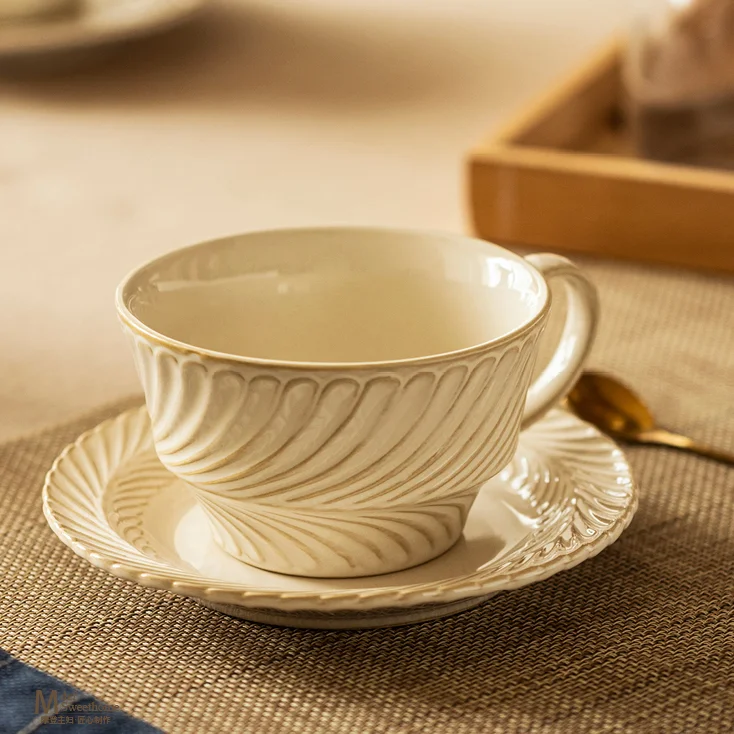 Retro White Cup Nordic Creativity Personality Solid Color Coffee Cup Saucer Set Ceramic Tazas Originales Kitchen Supplies
Retro White Cup Nordic Creativity Personality Solid Color Coffee Cup Saucer Set Ceramic Tazas Originales Kitchen Supplies