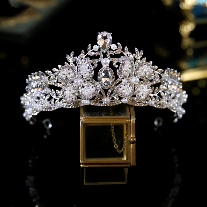

New Bride Inlaid Rhinestone Crown Headdress Atmospheric Luxury Pearl Jewelry Studio with Makeup Wedding Wedding Hair Accessories