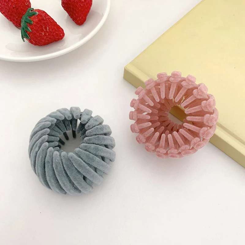 1pc Fashion Women Bun Hair Claw Horsetail Buckle Hair Clip Bird Nest Expanding Hair Accessories Female Ponytail Hair Accessories
1pc Fashion Women Bun Hair Claw Horsetail Buckle Hair Clip Bird Nest Expanding Hair Accessories Female Ponytail Hair Accessories