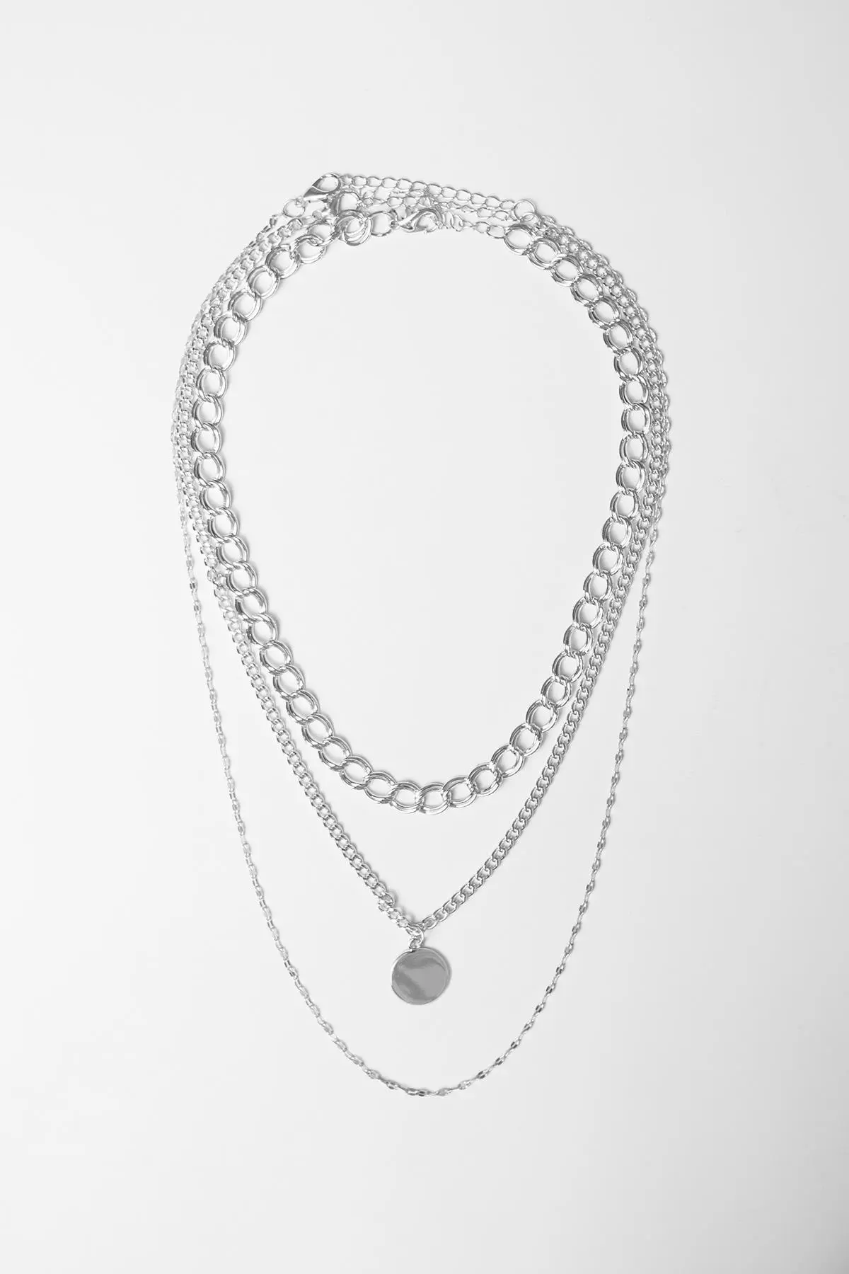 Ожерелье Kombin с тройной цепочкой
Ожерелье Kombin с тройной цепочкой