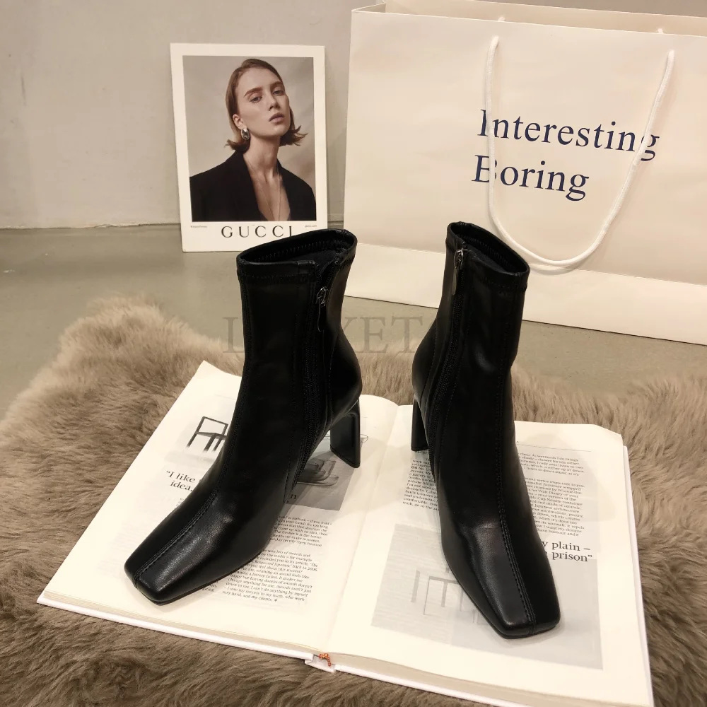 New Soft Peather Leather Women Ankle Boots Fashion Ladies Square High Heel Zipper Chelsea Short Boots Dress Pumps
New Soft Peather Leather Women Ankle Boots Fashion Ladies Square High Heel Zipper Chelsea Short Boots Dress Pumps
