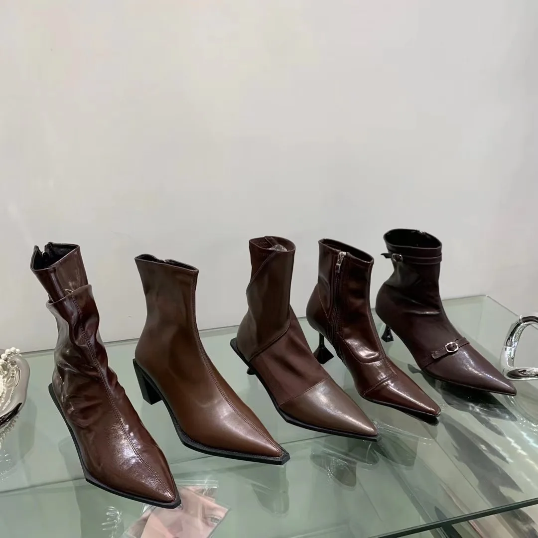 Fashion Women Ankle Boots Brown Color Thin Mid Heels Sexy 2023 New Arrivals Winter Chelsea Botas Ladies Party Pumps Size 35-39
Fashion Women Ankle Boots Brown Color Thin Mid Heels Sexy 2023 New Arrivals Winter Chelsea Botas Ladies Party Pumps Size 35-39