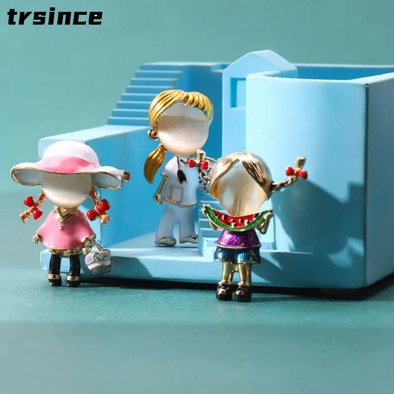 Cute Girl Pin Trendy Children's Creative Cartoon Character Brooches Hospital Injection Nurse Brooch Medical Badge Collar Pin
Cute Girl Pin Trendy Children's Creative Cartoon Character Brooches Hospital Injection Nurse Brooch Medical Badge Collar Pin