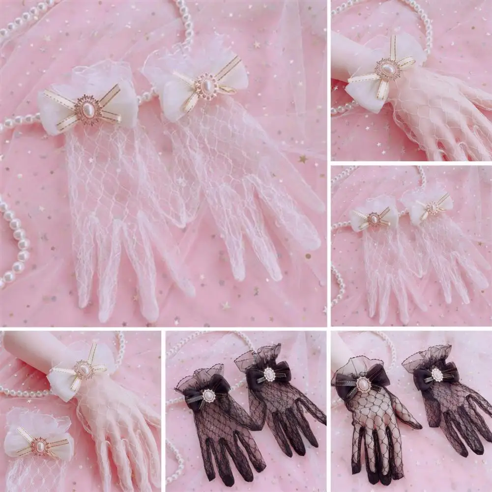 Bow-knot Gloves Lace Wedding Gloves with Faux Pearl Bow-knot Elegant Bridal Accessories for Prom Banquet Cocktail Parties Ladies 
Bow-knot Gloves Lace Wedding Gloves with Faux Pearl Bow-knot Elegant Bridal Accessories for Prom Banquet Cocktail Parties Ladies