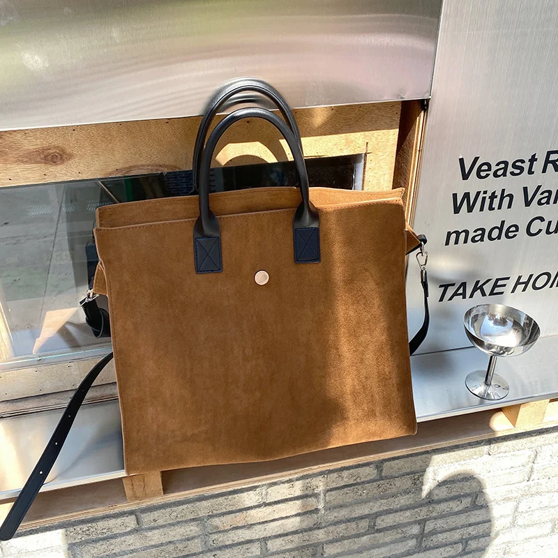 Women Shoulder Bag 2022 Matte Leather Designer Purses and Handbags Female Shopper Fashion Casual Large Capacity Tote Bags
Women Shoulder Bag 2022 Matte Leather Designer Purses and Handbags Female Shopper Fashion Casual Large Capacity Tote Bags