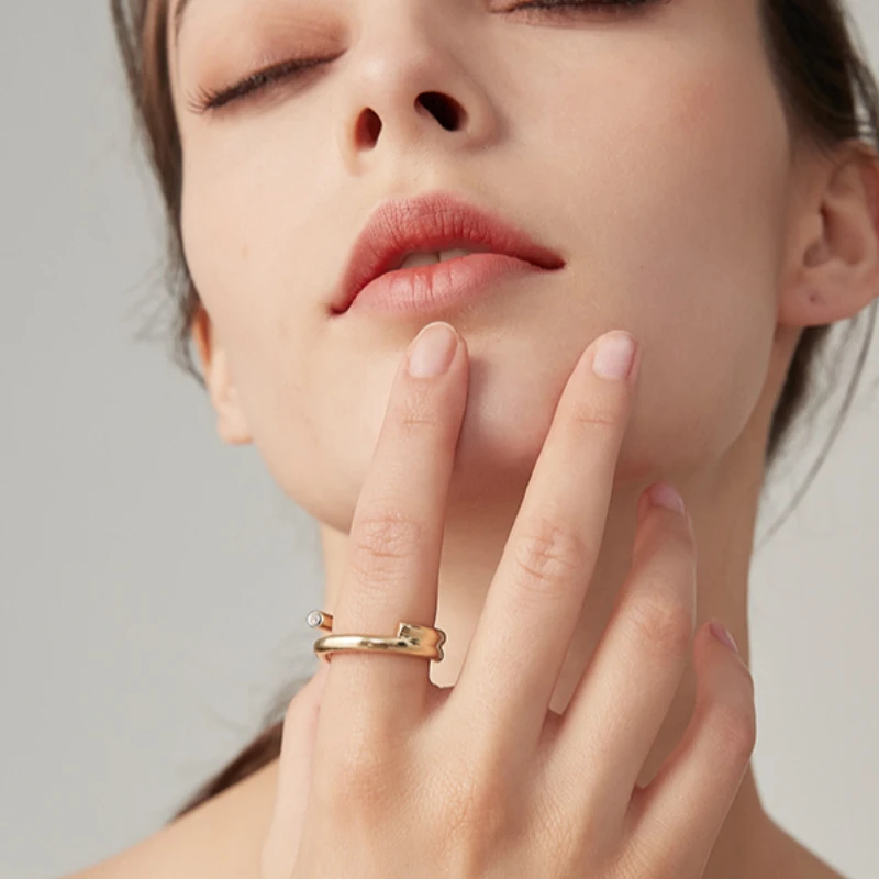 Rings Jewelry Tide Fashion Opening Jewellry Simple Korean Version Couple Ring 2 Color for Man Women
Rings Jewelry Tide Fashion Opening Jewellry Simple Korean Version Couple Ring 2 Color for Man Women