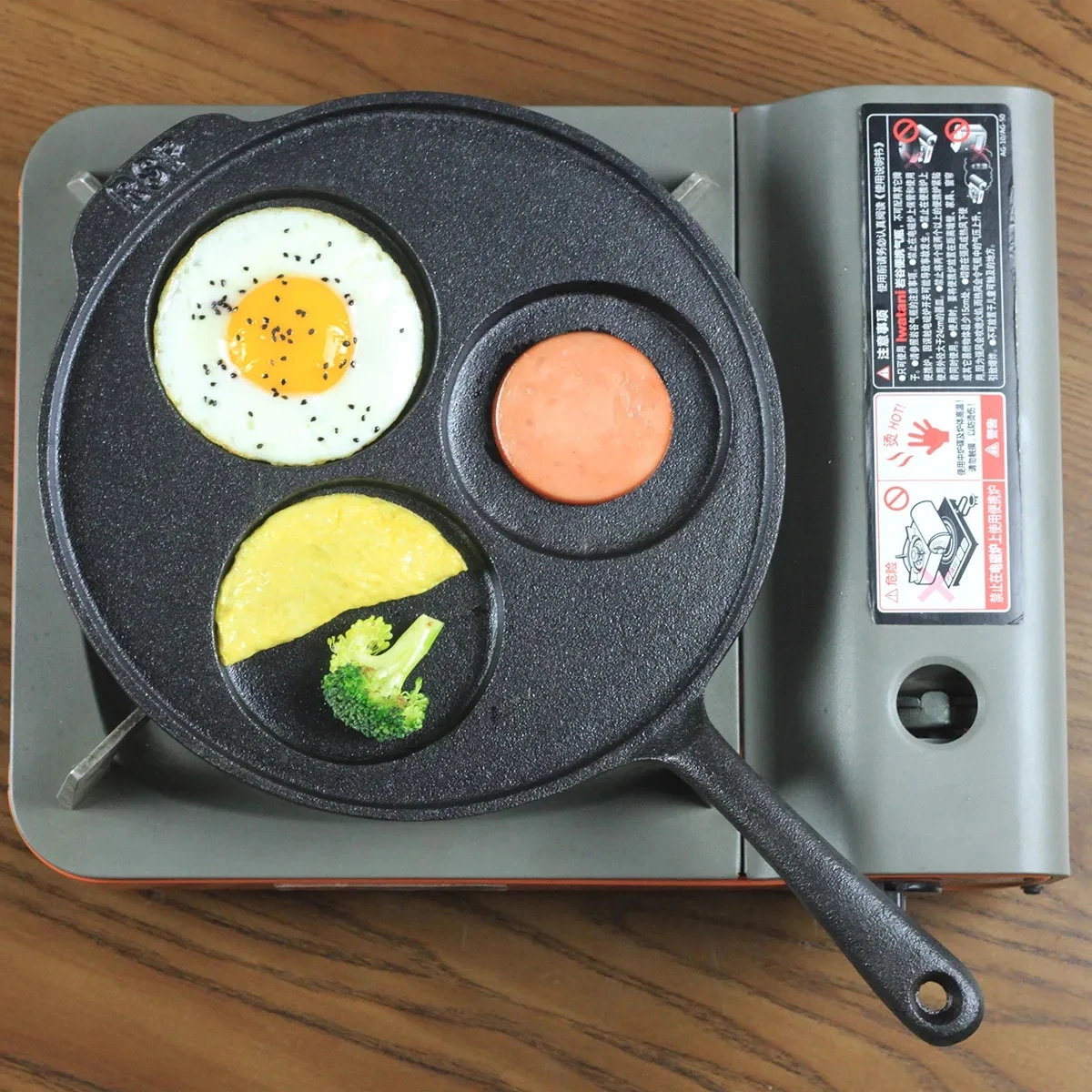 Cast Iron Egg Dumpling Pot Omelet Pan Household Fried Egg Mold Three-hole Egg Dumpling Maker Breakfast Pot Pan Uncoated
Cast Iron Egg Dumpling Pot Omelet Pan Household Fried Egg Mold Three-hole Egg Dumpling Maker Breakfast Pot Pan Uncoated
