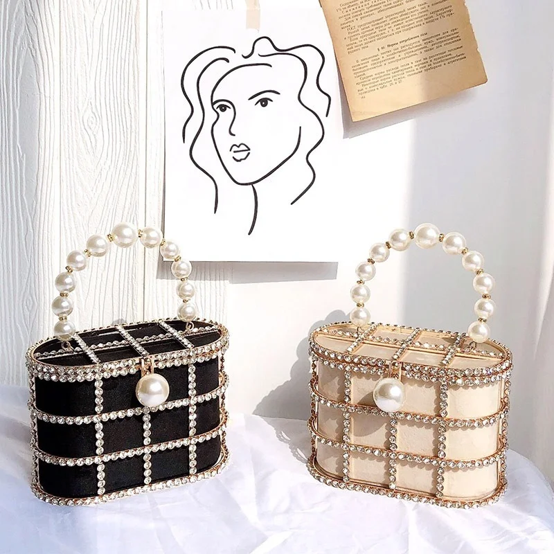 Diamonds Basket Evening Clutch Bags Women 2022 Luxury Hollow Out Preal Beaded Metallic Cage Handbags Ladies Wedding Party Purse
Diamonds Basket Evening Clutch Bags Women 2022 Luxury Hollow Out Preal Beaded Metallic Cage Handbags Ladies Wedding Party Purse