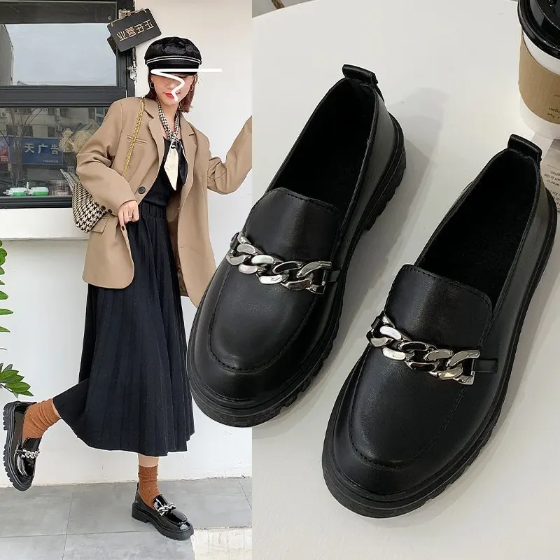 Туфли женские кожаные на платформе, классические, с закрытым носком, с цепочкой, лоферы, повседневная обувь в студенческом стиле, весна 
Туфли женские кожаные на платформе, классические, с закрытым носком, с цепочкой, лоферы, повседневная обувь в студенческом стиле, весна