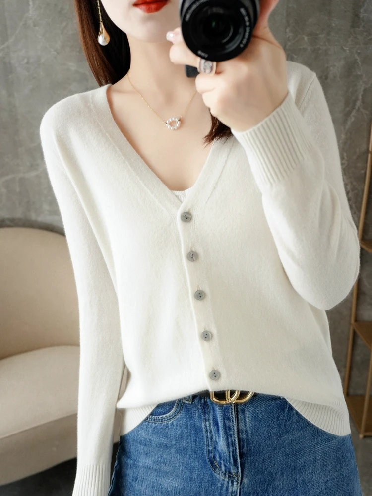 Special Offer Spring, Summer And Autumn V-Neck Long-Sleeved Knitted Cardigan Women's Loose Fine Imitation Wool Thin Outerwear
Special Offer Spring, Summer And Autumn V-Neck Long-Sleeved Knitted Cardigan Women's Loose Fine Imitation Wool Thin Outerwear