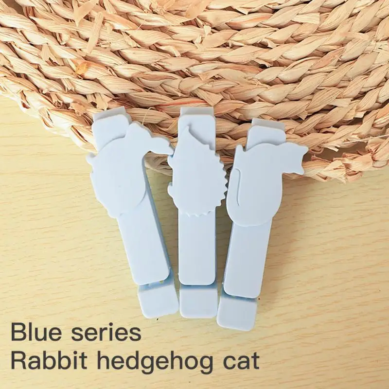 3PCS Food Preservation Sealing Clip Reusable Sealed And Moisture-proof Food Snack Bag Sealer Clamp Kitchen Accessories
3PCS Food Preservation Sealing Clip Reusable Sealed And Moisture-proof Food Snack Bag Sealer Clamp Kitchen Accessories