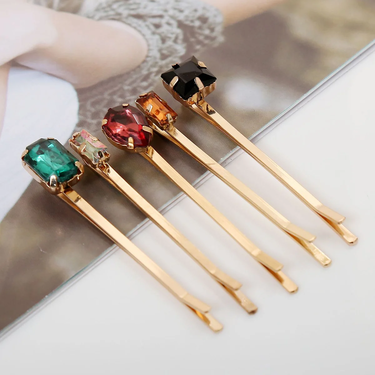 Hair Clips Bobby Vintageclipaccessories Barrettes Fancy Decorative Crystal Bling Women Hairpins Rhinestones Diamondpin Bridal
Hair Clips Bobby Vintageclipaccessories Barrettes Fancy Decorative Crystal Bling Women Hairpins Rhinestones Diamondpin Bridal