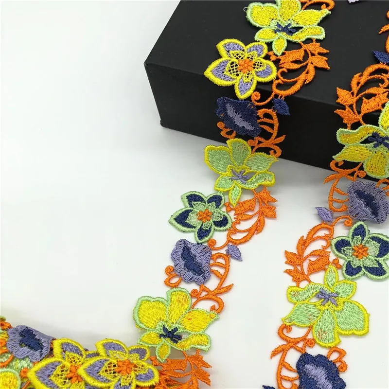 13.5Yards 4.5cm Wide Shiny Yellow Green Purple Color Venise Diy Venice Lace Clothing Accessories Of Various Garment,Bra.Skirt
13.5Yards 4.5cm Wide Shiny Yellow Green Purple Color Venise Diy Venice Lace Clothing Accessories Of Various Garment,Bra.Skirt
