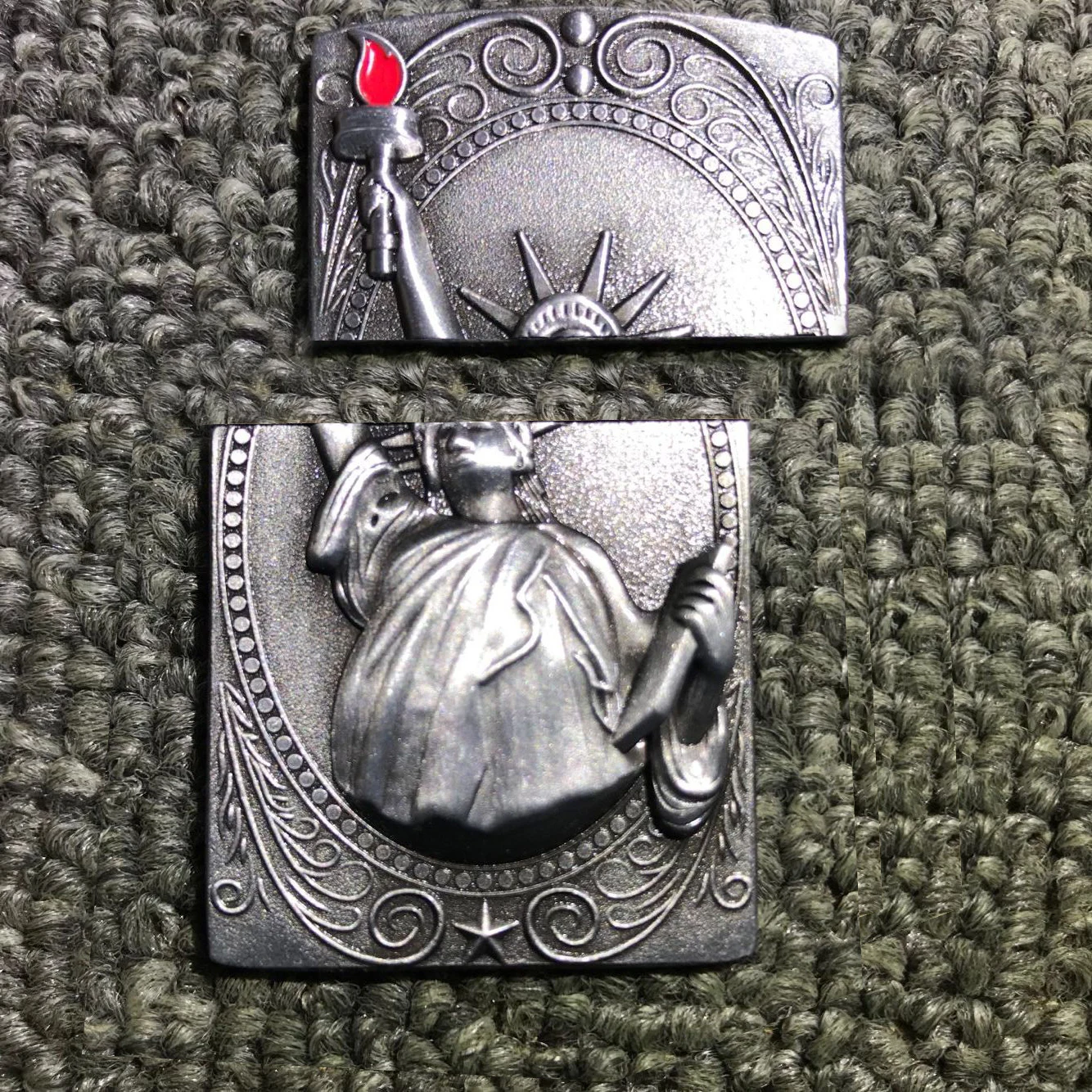 Fashion Statue of Liberty Carving DIY Metal Badge For Kerosene Petrol Lighter Handmade Decor Accessory Smoking Gadget Man Gift
Fashion Statue of Liberty Carving DIY Metal Badge For Kerosene Petrol Lighter Handmade Decor Accessory Smoking Gadget Man Gift