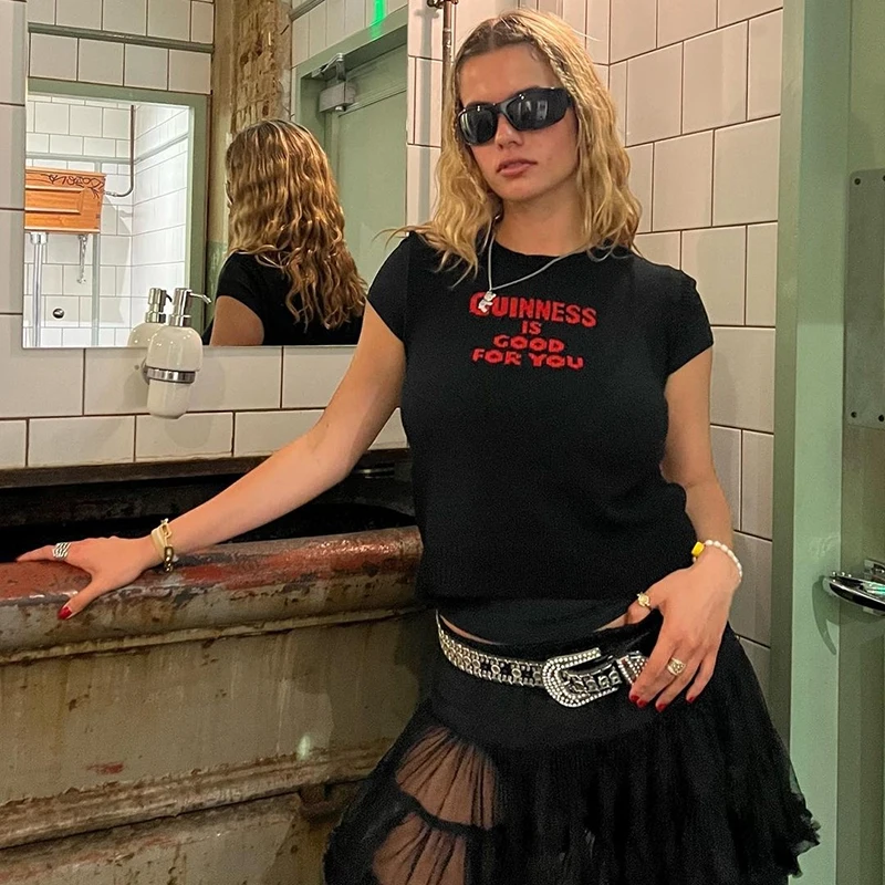 2000s Streetwear Goth Short Sleeve T-shirts Y2K Fashion Harajuku Letter Print fairy grunge Summer E-girl Black Crop Tops Slim
2000s Streetwear Goth Short Sleeve T-shirts Y2K Fashion Harajuku Letter Print fairy grunge Summer E-girl Black Crop Tops Slim