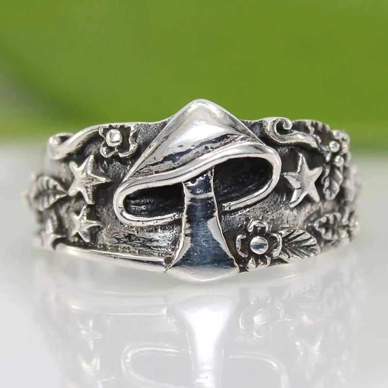 Retro Cute Ladies Star Mushroom Ring Fashion Men And Women Retro Punk Hip Hop Jewelry Ring Wholesale 2022
Retro Cute Ladies Star Mushroom Ring Fashion Men And Women Retro Punk Hip Hop Jewelry Ring Wholesale 2022