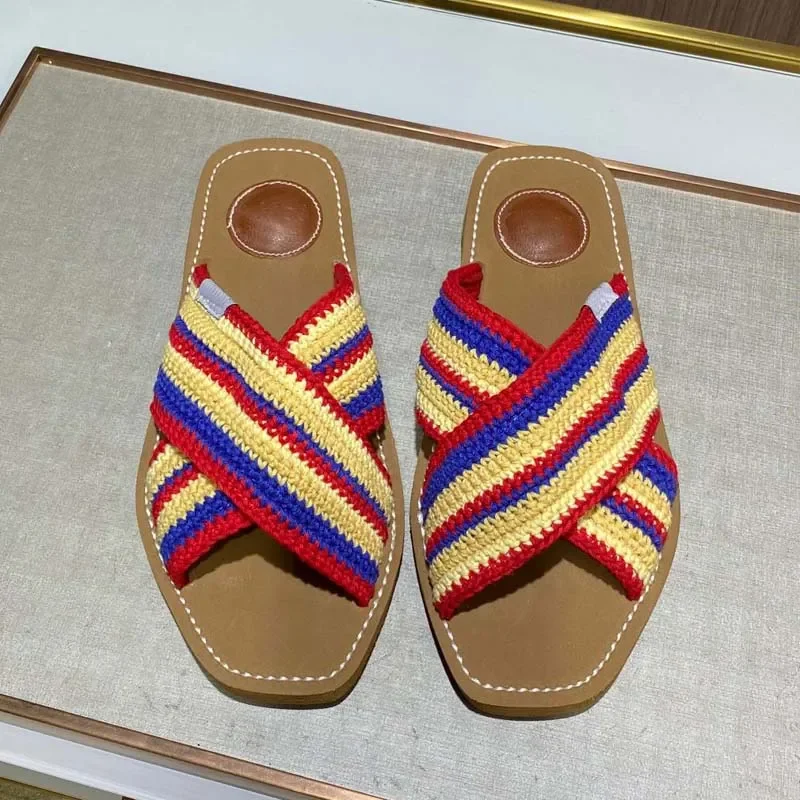 2023 new sandals slide light brown beige white lace engraved fabric canvas slippers for women's summer outdoor vacation slippers
2023 new sandals slide light brown beige white lace engraved fabric canvas slippers for women's summer outdoor vacation slippers