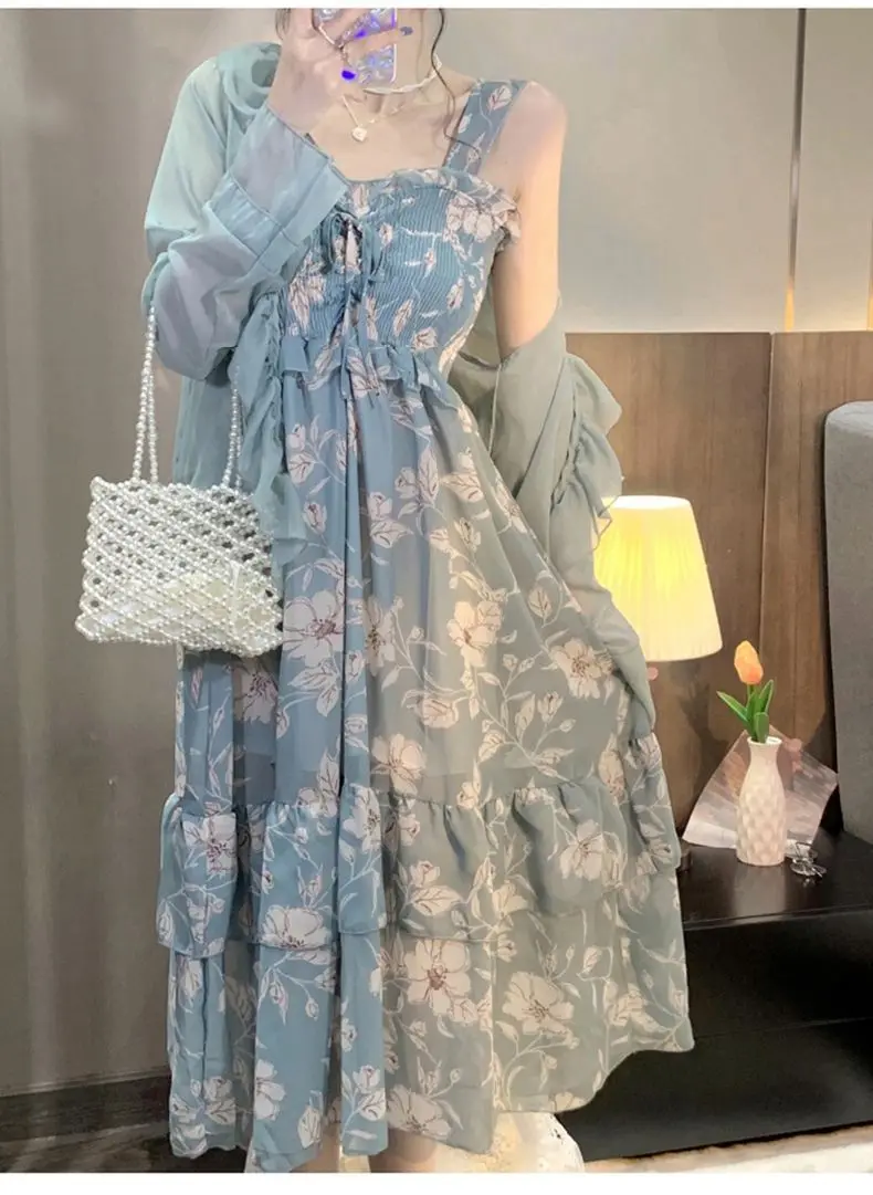 Women's New French High end Strap Fragrant Flower Dress Summer Long Dress Small Fragrance Two Piece Set
Women's New French High end Strap Fragrant Flower Dress Summer Long Dress Small Fragrance Two Piece Set