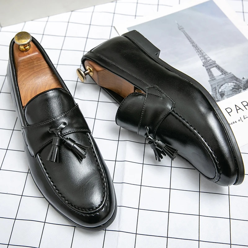 Elegant Mens Leather Loafers Shoes Tassel Designer Shoes British Style Fashion Casual Shoes Slip-On Mens Shoes Black Moccasins
Elegant Mens Leather Loafers Shoes Tassel Designer Shoes British Style Fashion Casual Shoes Slip-On Mens Shoes Black Moccasins