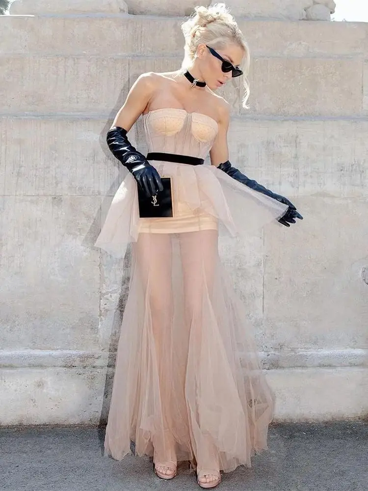 Ailigou 2022 New Women Fashion Khaki Strapless Lace Sexy Luxury Sleeveless Belt Long Mesh Dress Celebrity Party Dress
Ailigou 2022 New Women Fashion Khaki Strapless Lace Sexy Luxury Sleeveless Belt Long Mesh Dress Celebrity Party Dress