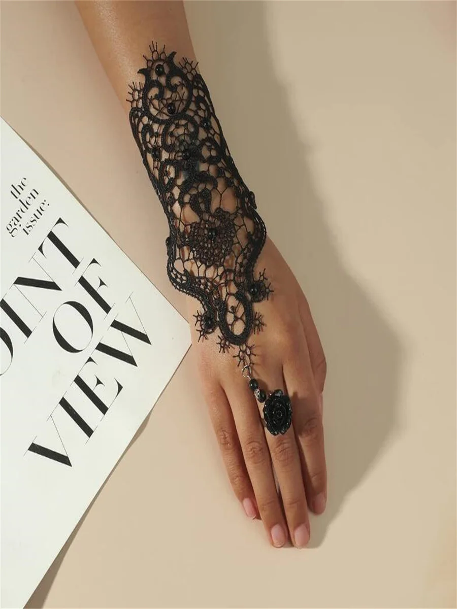 Wedding accessories, lace bracelet ring one bracelet for woman 
Wedding accessories, lace bracelet ring one bracelet for woman