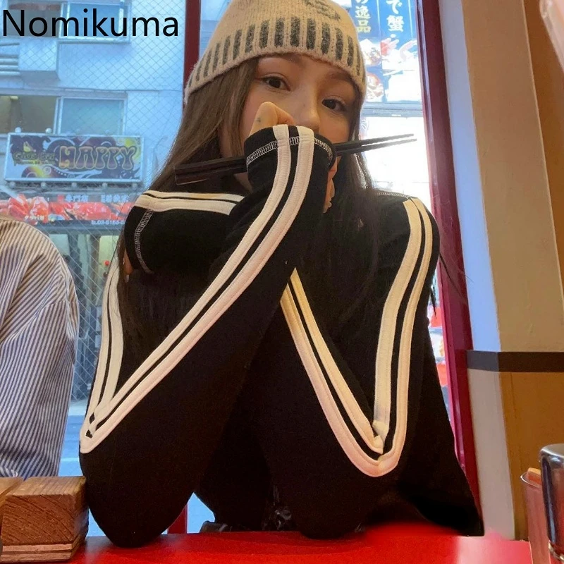 Nomikuma Crop Top Spring Autumn Contrast Color Patchwork Stand Neck Camisetas Harajuku Vintage Fashion Street 2000s Clothes Y2k
Nomikuma Crop Top Spring Autumn Contrast Color Patchwork Stand Neck Camisetas Harajuku Vintage Fashion Street 2000s Clothes Y2k