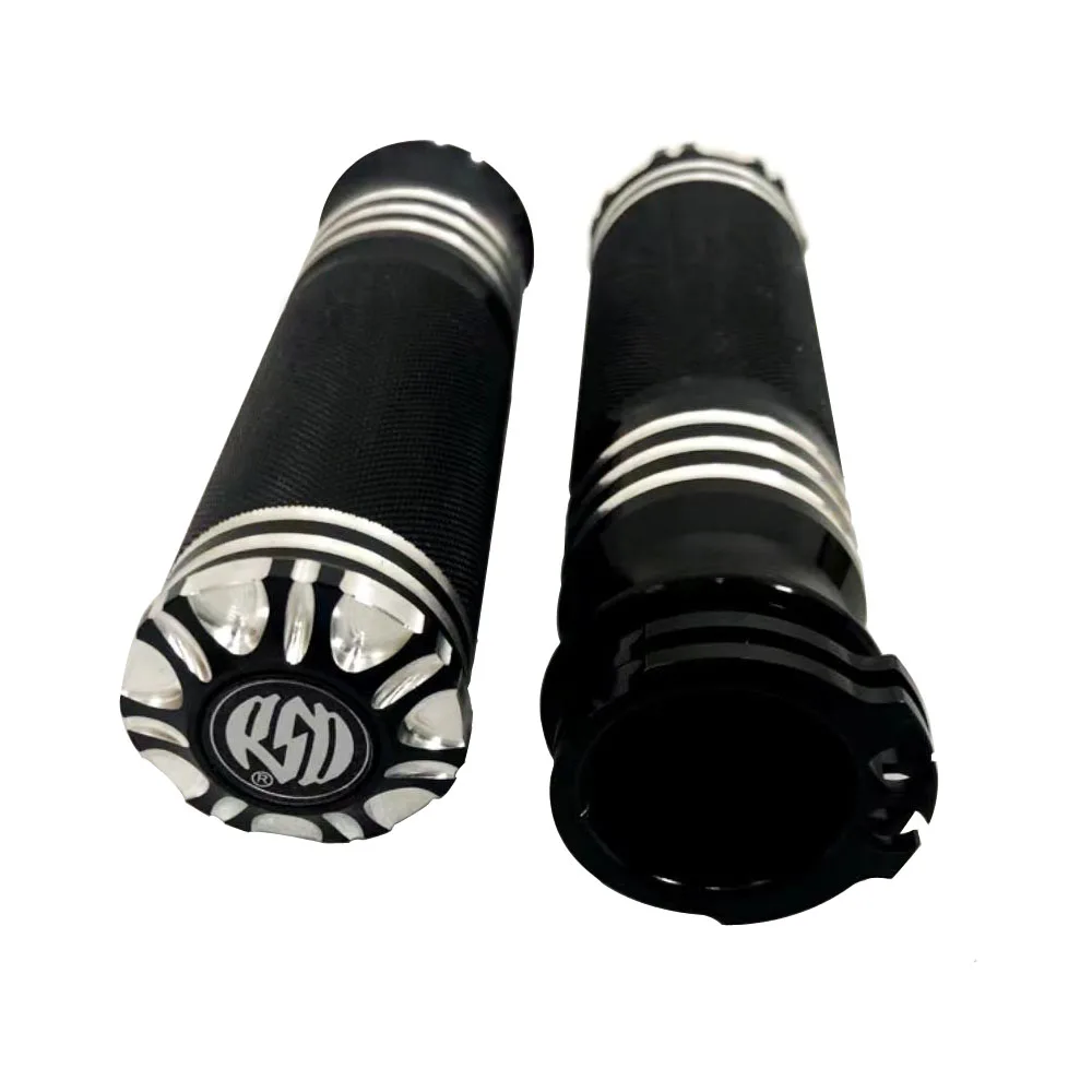 RSD 25MM Motorcycle Handlebar Grips CNC Handle Bar Grips For Harley Davidson Sportster Cruiser Bobber Chopper Custom
RSD 25MM Motorcycle Handlebar Grips CNC Handle Bar Grips For Harley Davidson Sportster Cruiser Bobber Chopper Custom