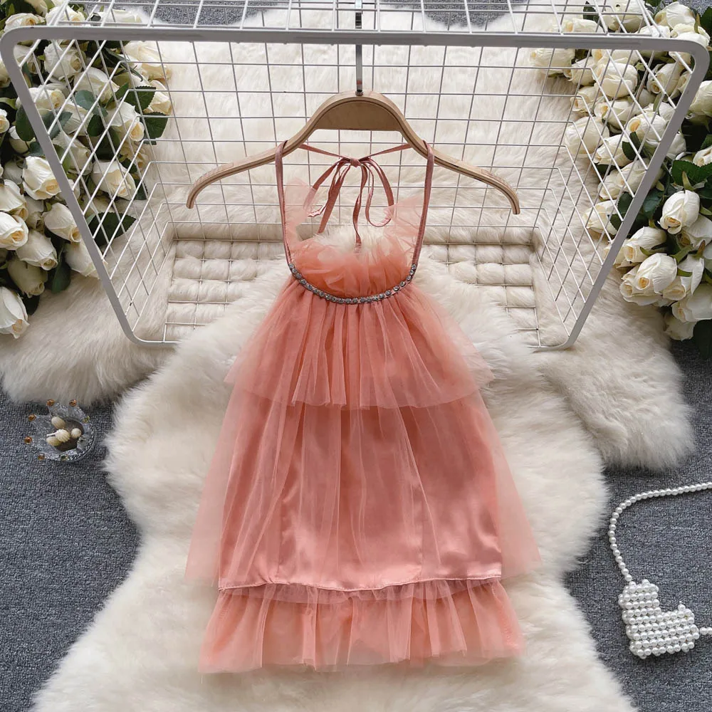 Sexy Short Open Back Hanging Neck Strap Top Mesh Panel Diamond Embellishment Shirt Summer
Sexy Short Open Back Hanging Neck Strap Top Mesh Panel Diamond Embellishment Shirt Summer