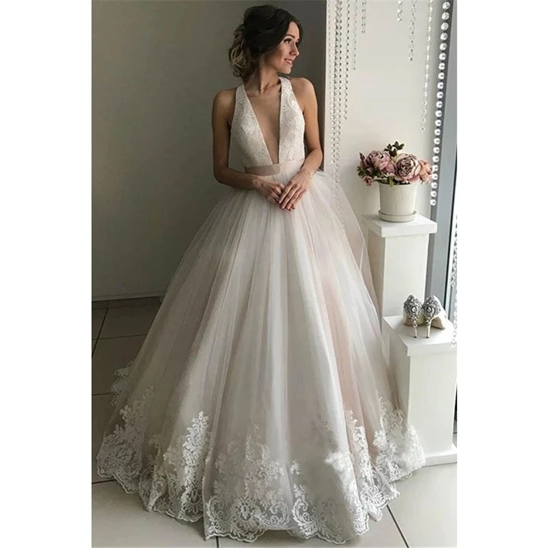 Свадебное платье с глубоким V-образным вырезом ANGELSBRIDEP, сексуальное платье с открытой спиной и аппликацией, официальное платье для невесты со шлейфом, женское платье
Свадебное платье с глубоким V-образным вырезом ANGELSBRIDEP, сексуальное платье с открытой спиной и аппликацией, официальное платье для невесты со шлейфом, женское платье