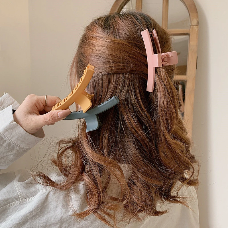 Hair Claw Clips Cute Strong Hold Simplicity Hair Clips Hair Styling Accessories for Women Girls A66 
Hair Claw Clips Cute Strong Hold Simplicity Hair Clips Hair Styling Accessories for Women Girls A66