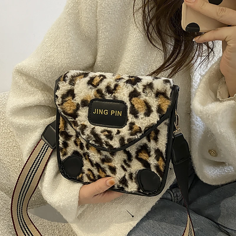 Woman Fashion Shoulder Bags For Women Leopard Ladies Crossbody Flap Design Luxury Handbags Felt Messenger Crossbody Women's Bag
Woman Fashion Shoulder Bags For Women Leopard Ladies Crossbody Flap Design Luxury Handbags Felt Messenger Crossbody Women's Bag