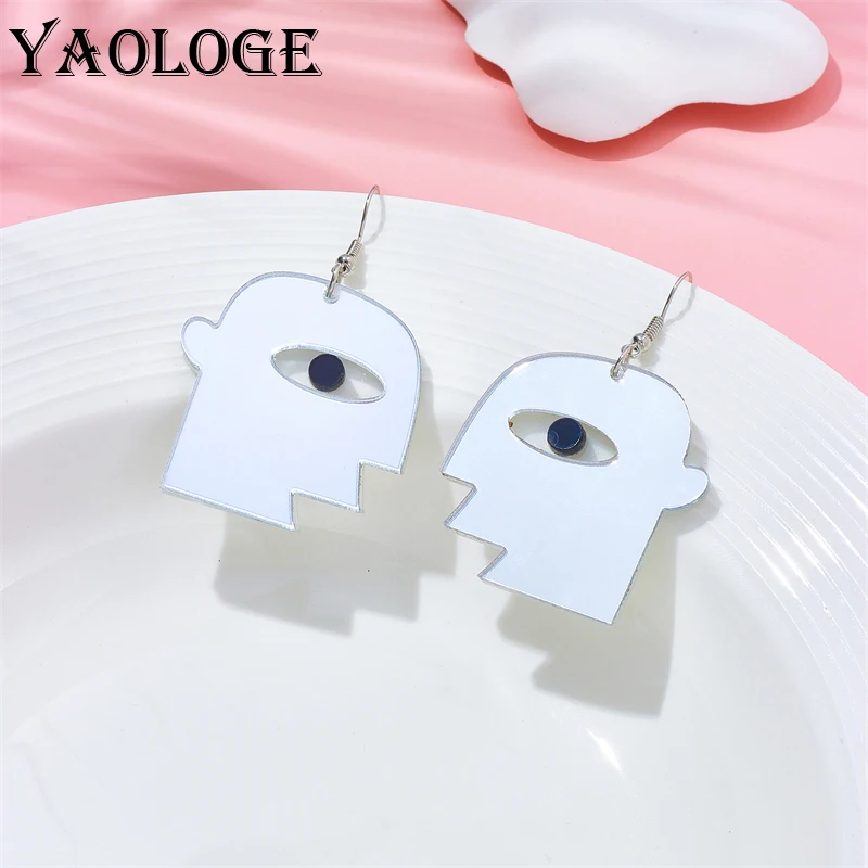 YAOLOGE Acrylic Creative Abstract Art Mirror Face Drop Earrings For Women New Trend Girls Novelty Ear Hook Jewelry Party Gifts
YAOLOGE Acrylic Creative Abstract Art Mirror Face Drop Earrings For Women New Trend Girls Novelty Ear Hook Jewelry Party Gifts