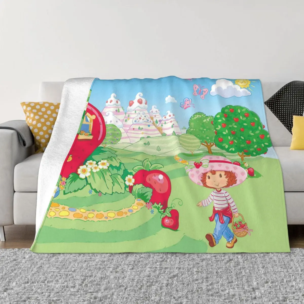 

Strawberry Shortcake Fleece Throw Blanket Cute Cartoon Blankets for Home Car Super Warm Bedspread