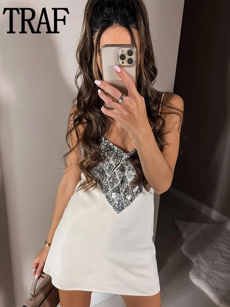Satin Short Dresses For Women 2022 Off Shoulder Slip Dress Woman Backless Party Sequin Dress Summer Sexy Female Dress
Satin Short Dresses For Women 2022 Off Shoulder Slip Dress Woman Backless Party Sequin Dress Summer Sexy Female Dress