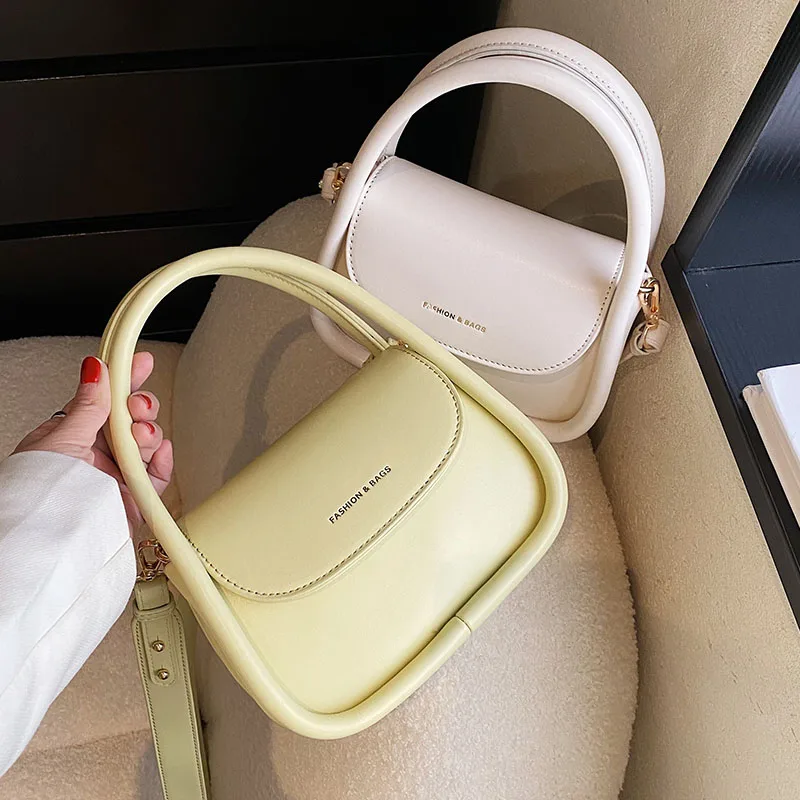 Women Shoulder Bag 2022 PU Leather Purse And Handbag Female Shopper Fashion Casual Solid Color Simple Letter Printing Square Bag
Women Shoulder Bag 2022 PU Leather Purse And Handbag Female Shopper Fashion Casual Solid Color Simple Letter Printing Square Bag