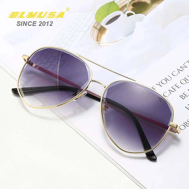 BLMUSA 2022 New Pilot Sunglasses Women Simple Decorative Glasses Fashion Ladies Sunglasses Fashion Cut Edge Sunglasses For Women
BLMUSA 2022 New Pilot Sunglasses Women Simple Decorative Glasses Fashion Ladies Sunglasses Fashion Cut Edge Sunglasses For Women
