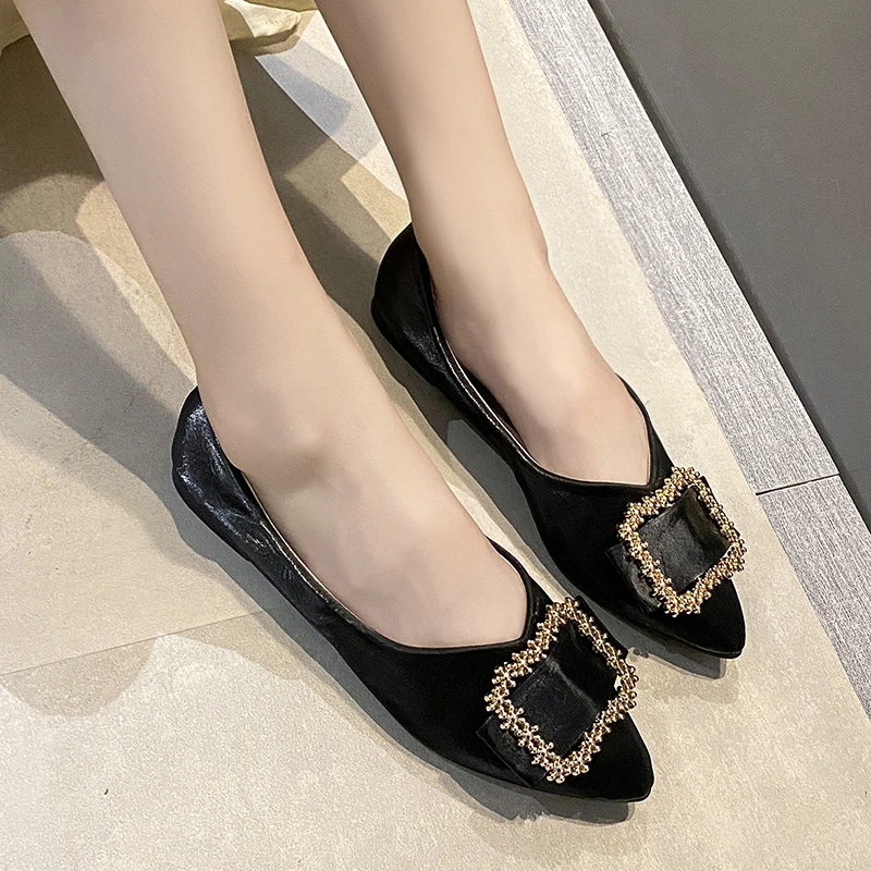 Square Buckle Women Shoes For Female Classic Ballet Casual Comfortable Leather Lady Fashion Designer Women Flats Shoes Plus Size
Square Buckle Women Shoes For Female Classic Ballet Casual Comfortable Leather Lady Fashion Designer Women Flats Shoes Plus Size