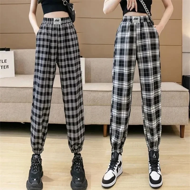 

Net Red Black And White Plaid Harem Pants 2022 Women's Spring And Autumn Korean Version Loose And Thin Nine-Point Carrot Pants W