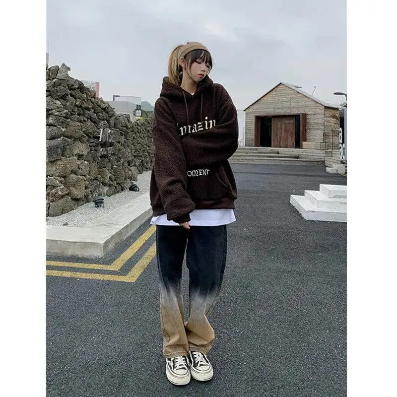 BTFG Autumn 2022 New Retro Y2k Hip-hop Gradient Jeans Women's Straight Loose Street Pants Tide Ins Design Sense Niche Jeans
BTFG Autumn 2022 New Retro Y2k Hip-hop Gradient Jeans Women's Straight Loose Street Pants Tide Ins Design Sense Niche Jeans