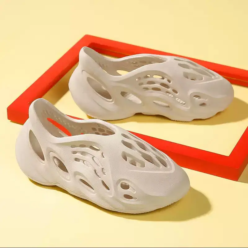 New Fashion children's sandals Kids Slippers for Boys Girls Unisex Summer Hollow garden shoes Outdoor Breathable beach shoe
New Fashion children's sandals Kids Slippers for Boys Girls Unisex Summer Hollow garden shoes Outdoor Breathable beach shoe